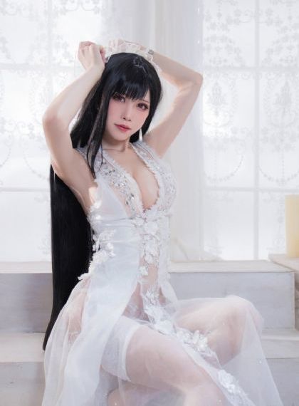 热播短剧玫瑰冠冕免费观看